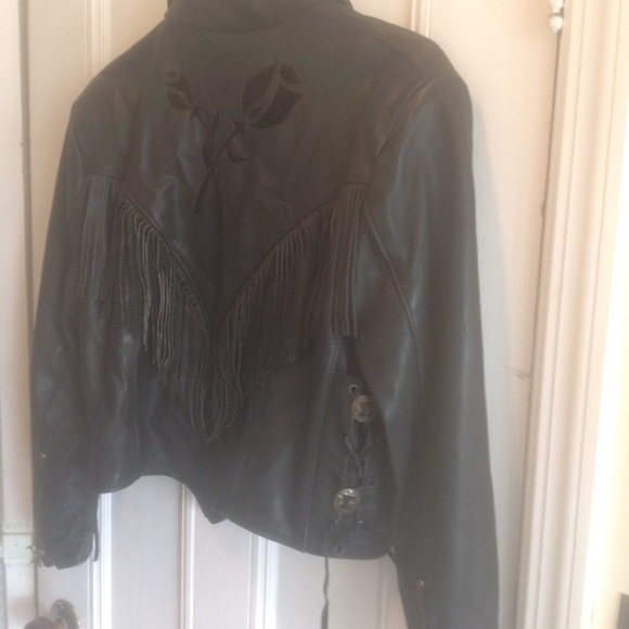 Leather jacket - Picture 2 of 4